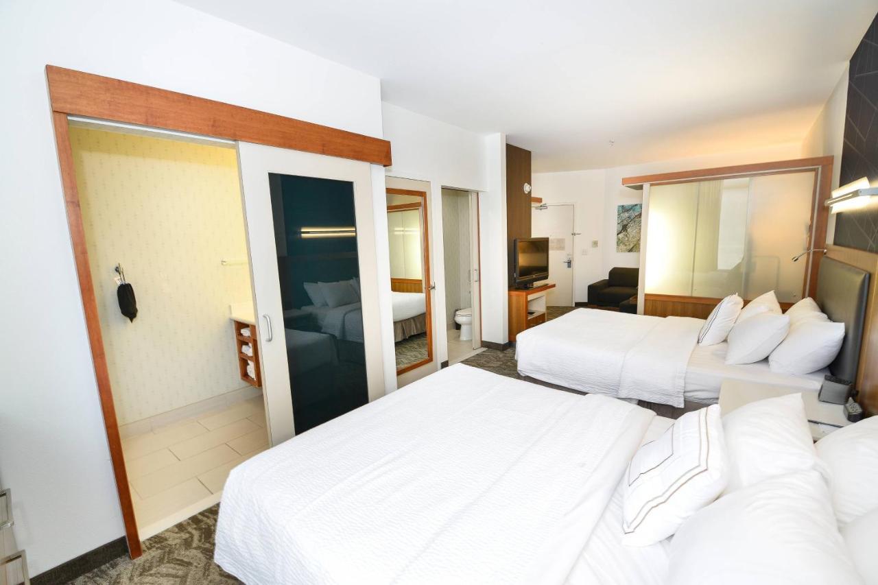 Hotel Springhill By Marriott