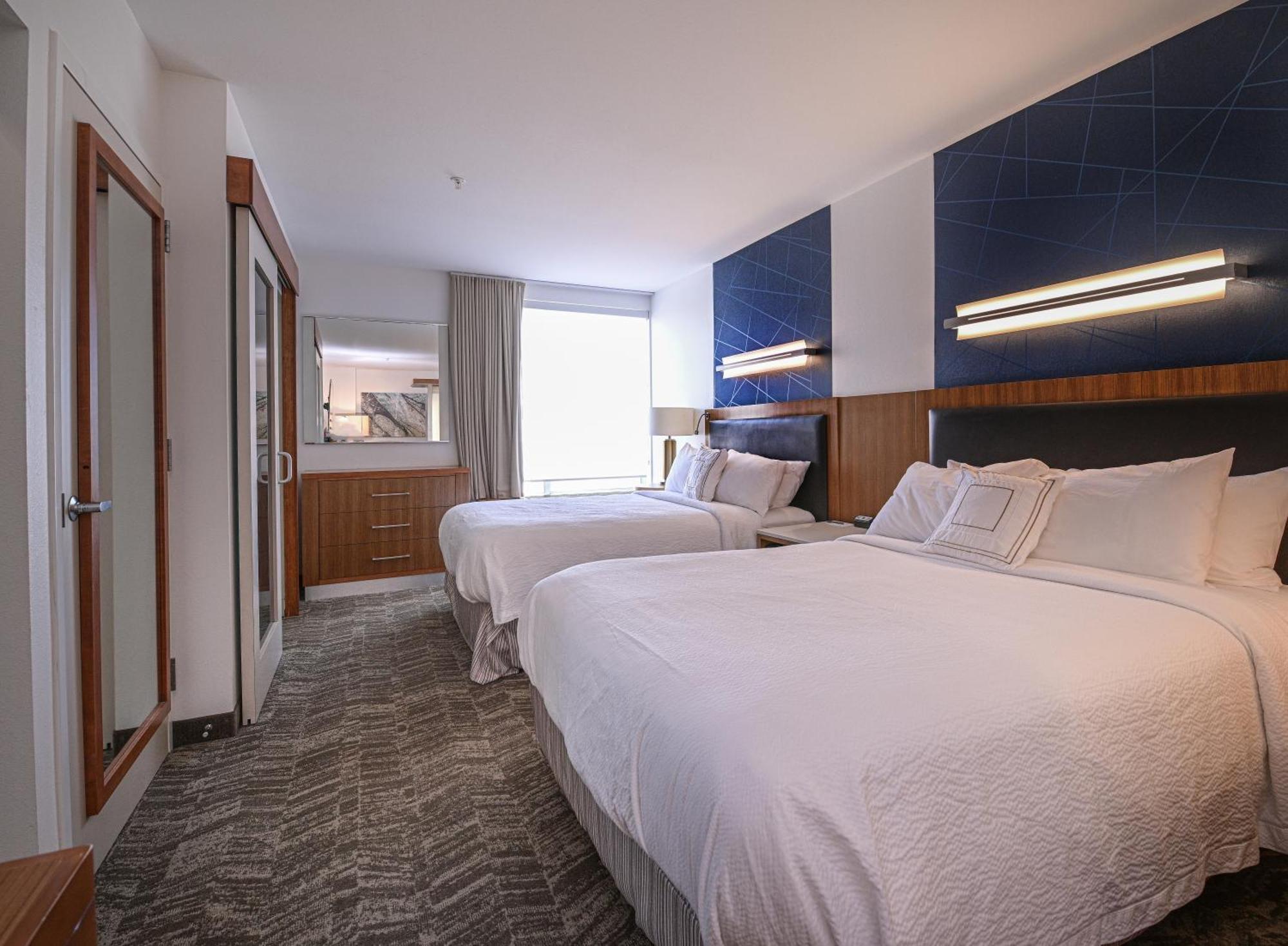 Springhill By Marriott 3*
